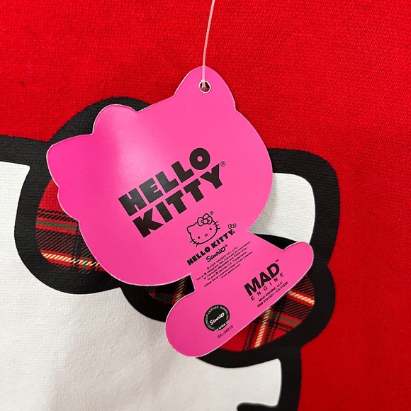 NWT Hello Kitty Holiday Christmas Sweatshirt Women’s XL - Picture 5 of 9